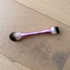 DIBS Pink Dual-Ended Makeup Brush